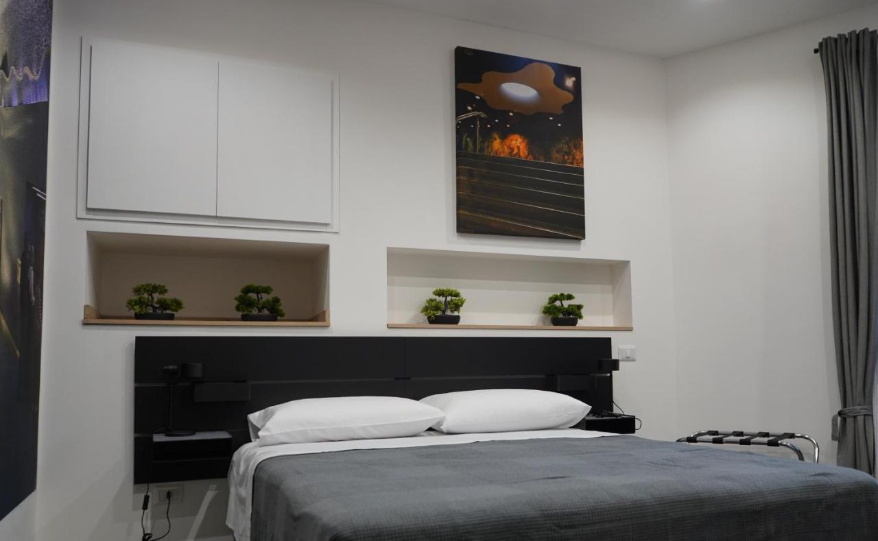 나폴리 Dimora Metro Santacroce B&B 외부 사진
