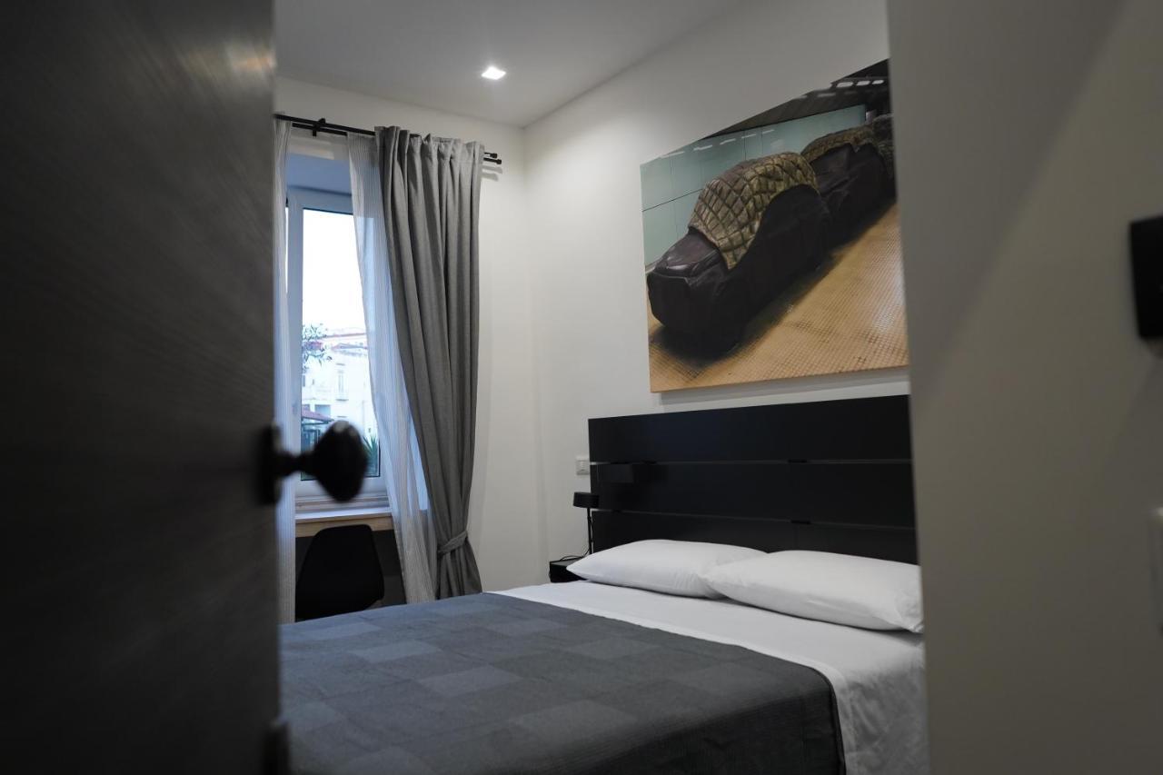 나폴리 Dimora Metro Santacroce B&B 외부 사진